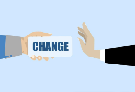 فرهنگ سازمانی را در نظر می گیرند ان را مدیریت میکنند